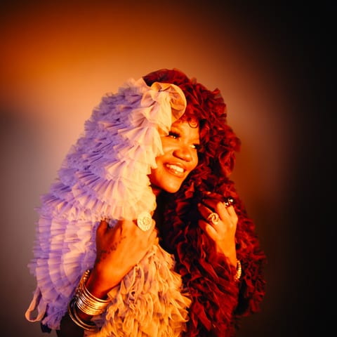 Photo of Busiswa